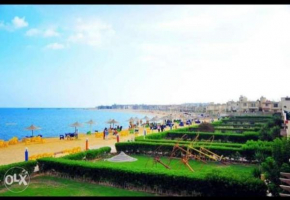 فيلا خاصه على البحر مباشرة بمنتجع لاسرينا العين السخنه